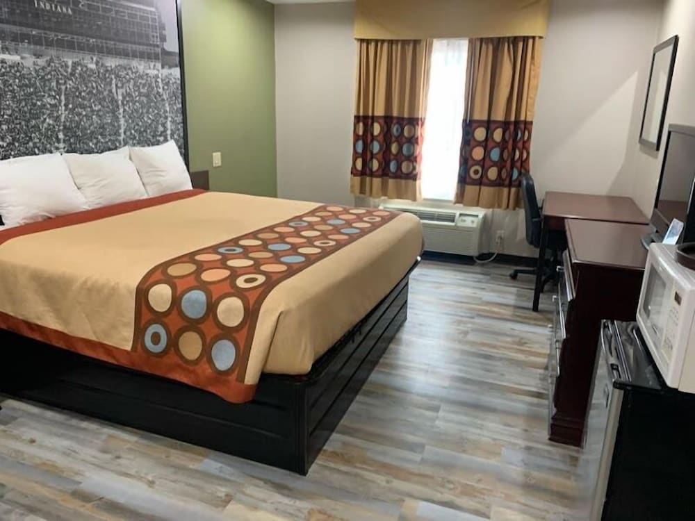 Room, 1 King Bed - Photo 1