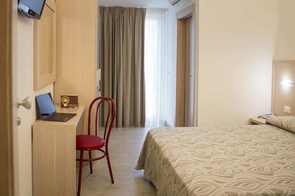 Classic Double Room - Photo 3