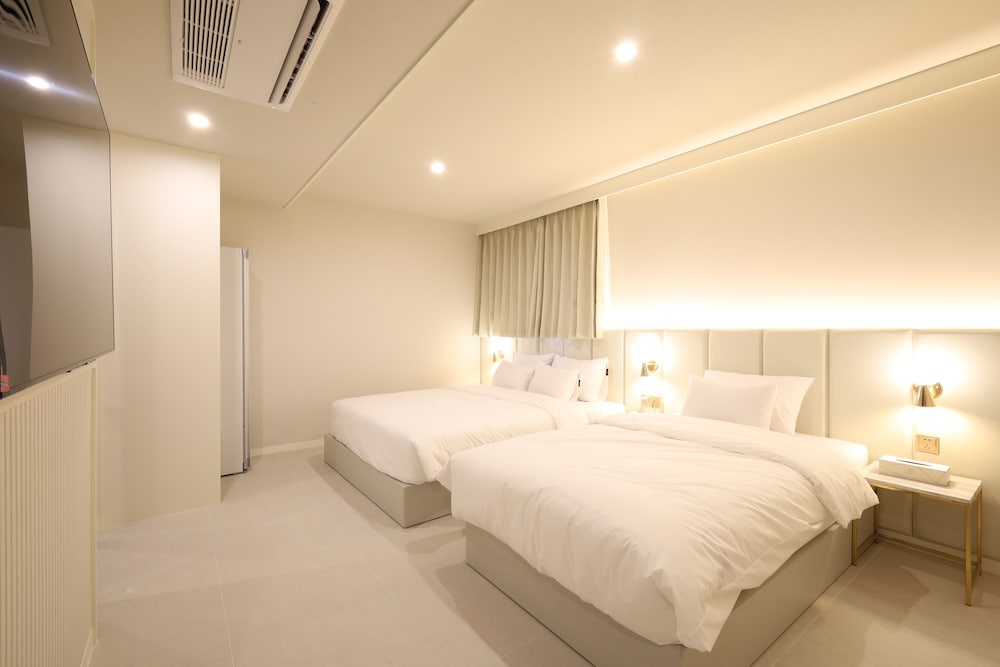 Superior Twin Room photo 3