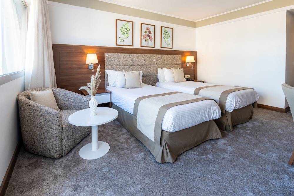 Deluxe Room City View photo 2