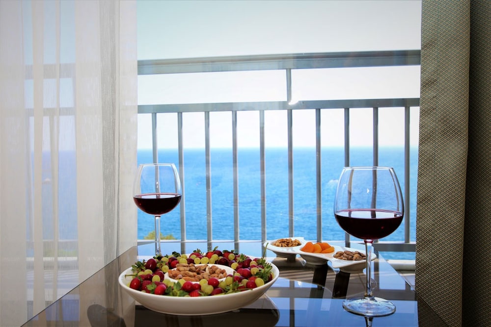 Standard Double or Twin Room, Sea View - Photo 9