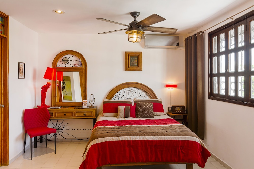 Deluxe Room, Private Bathroom (60´s)