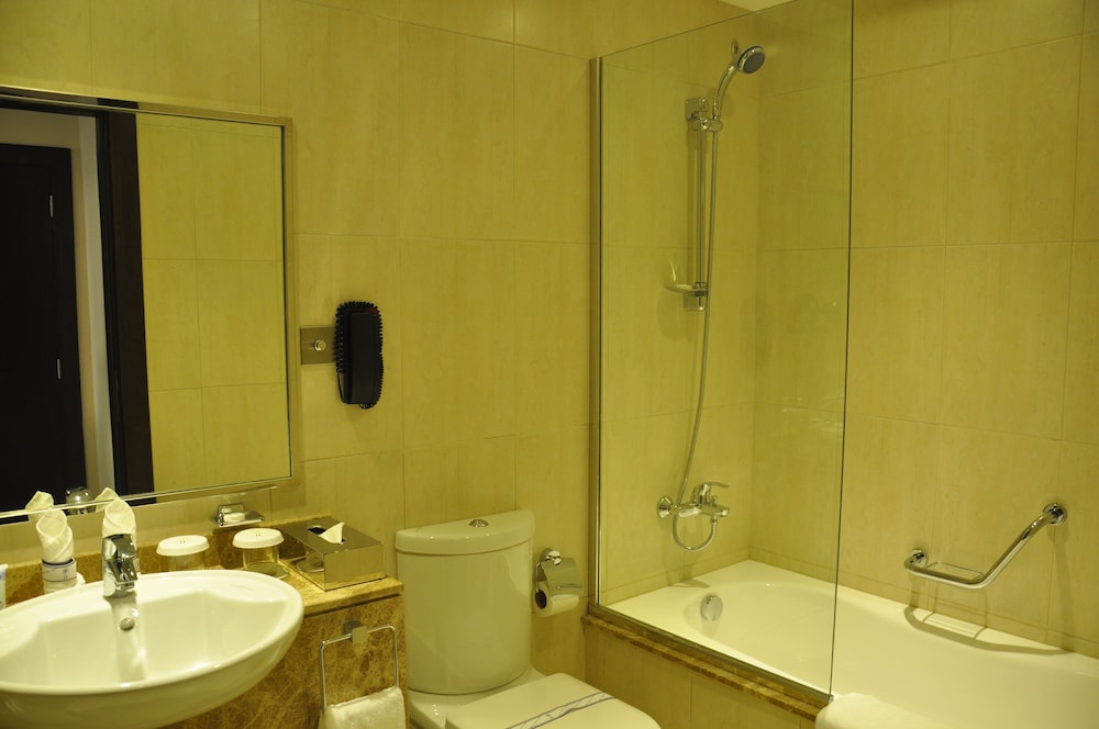 Standard Twin Room photo 2