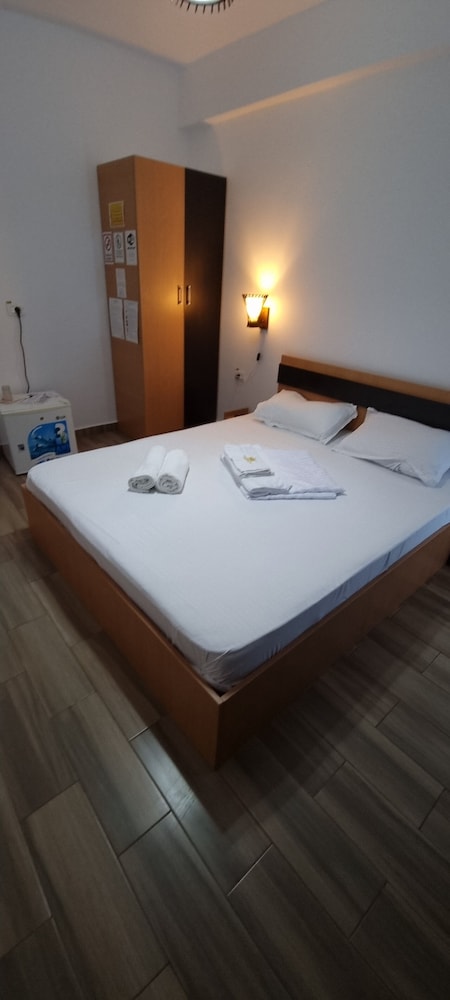 Standard Double Room, with balcony, no view photo 1