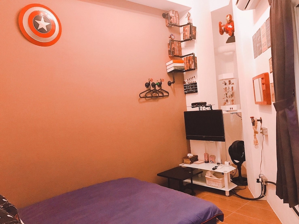 Basic Double Room, 1 Double Bed, Shared Bathroom photo 1