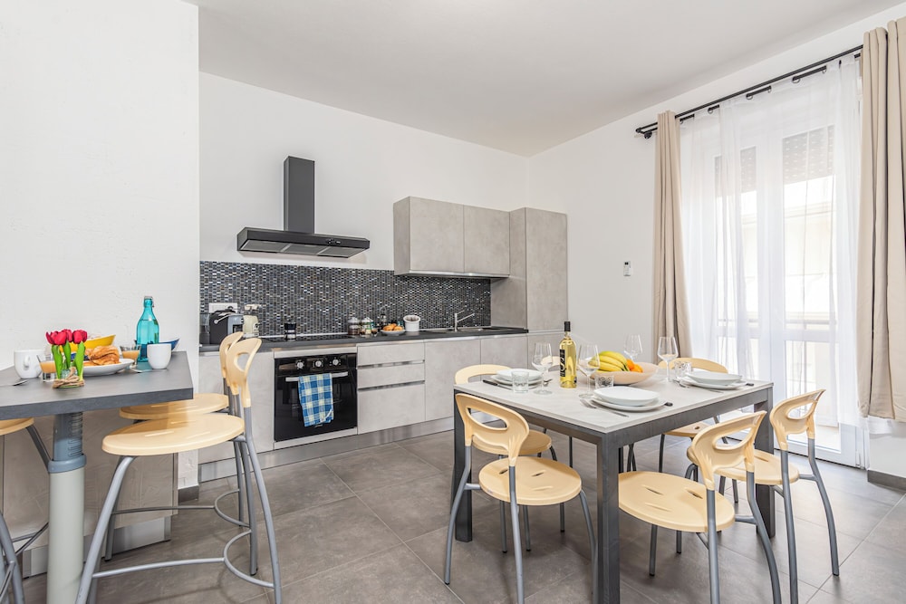 Standard Apartment, Multiple Bedrooms, 2 Bathrooms (Lusa Apartment)