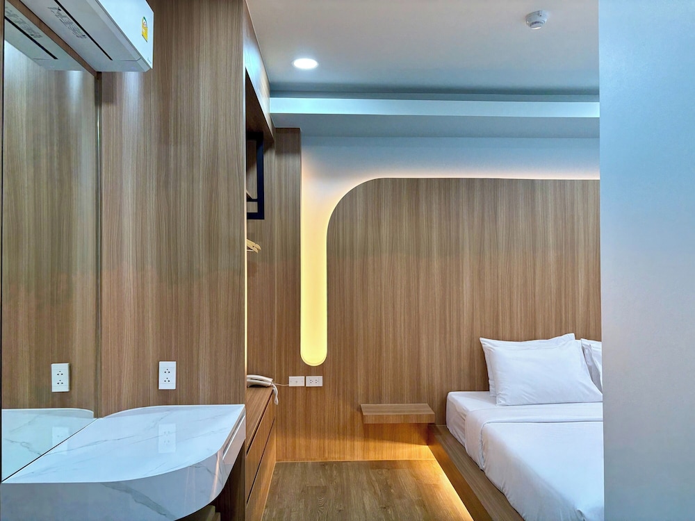 Deluxe Double Room - Photo 6