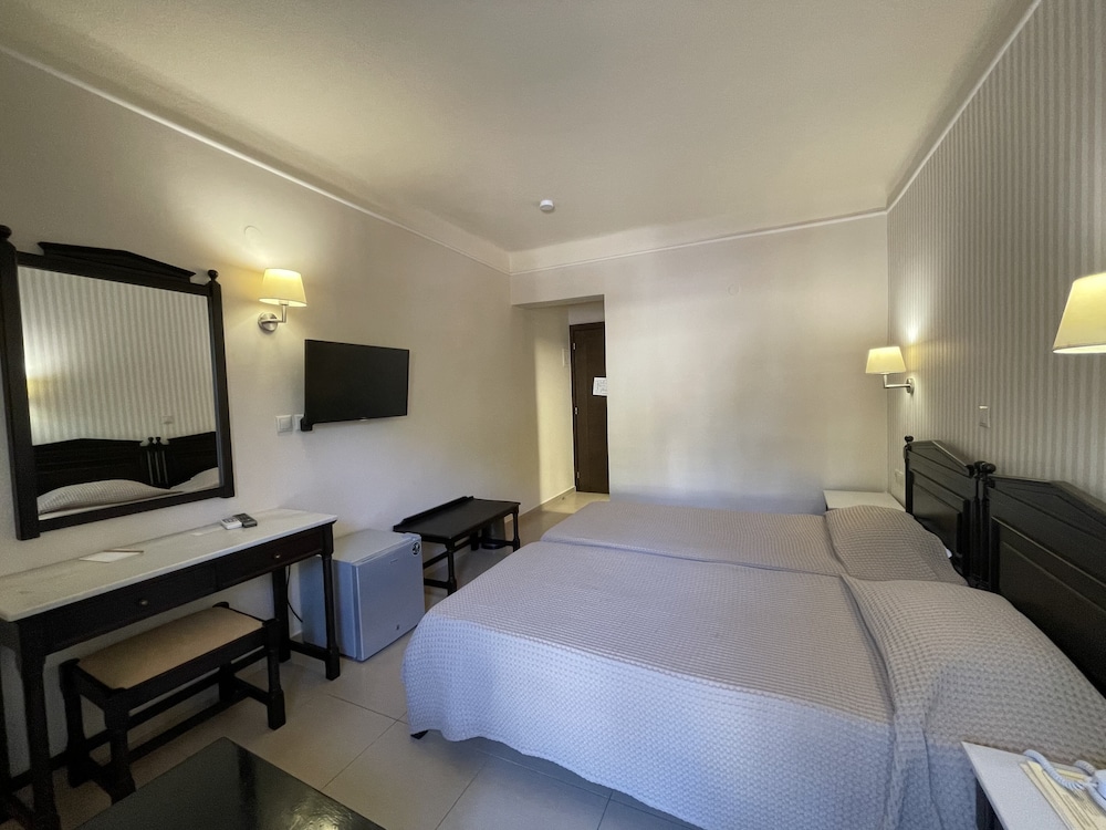 Standard Room - Photo 5