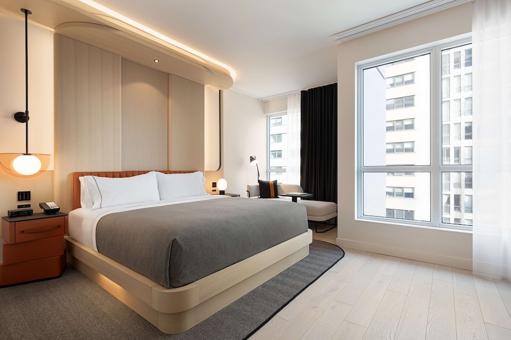 Room, 1 King Bed (Rosedale) - Photo 1