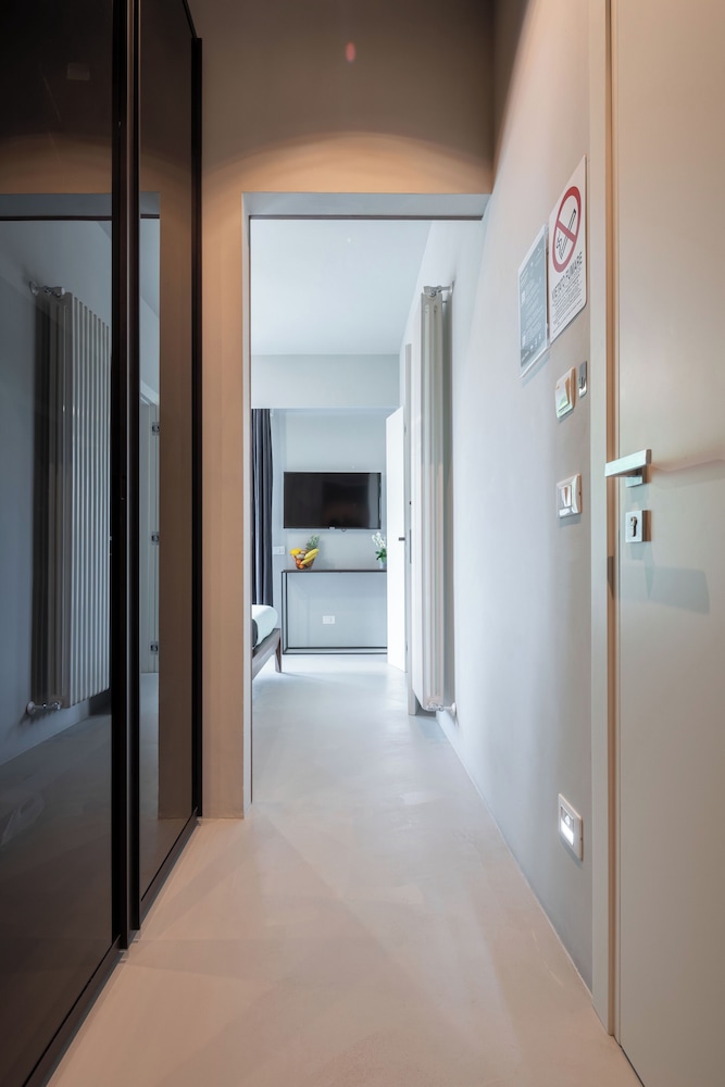 Romantic Apartment photo 2
