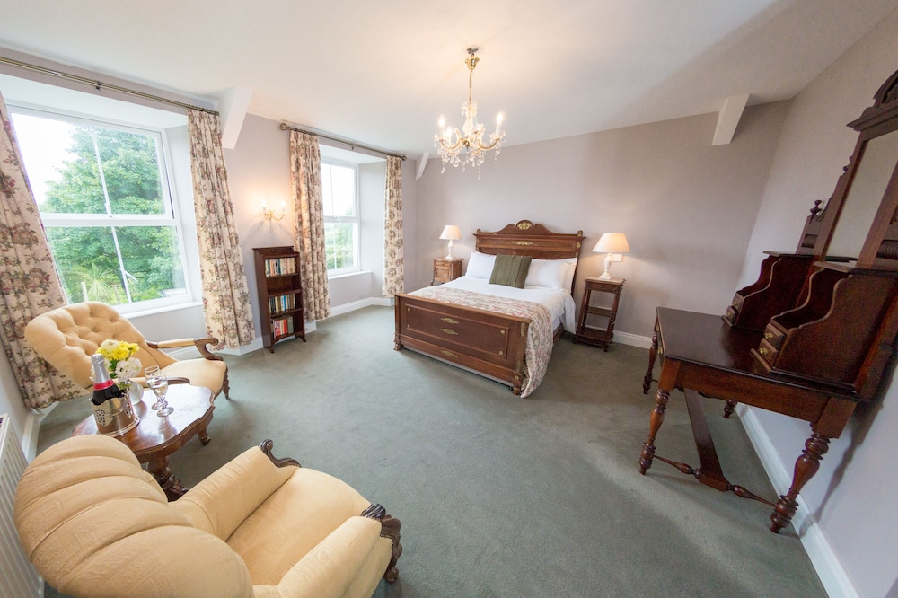Deluxe Double or Twin Room, Garden View photo 2