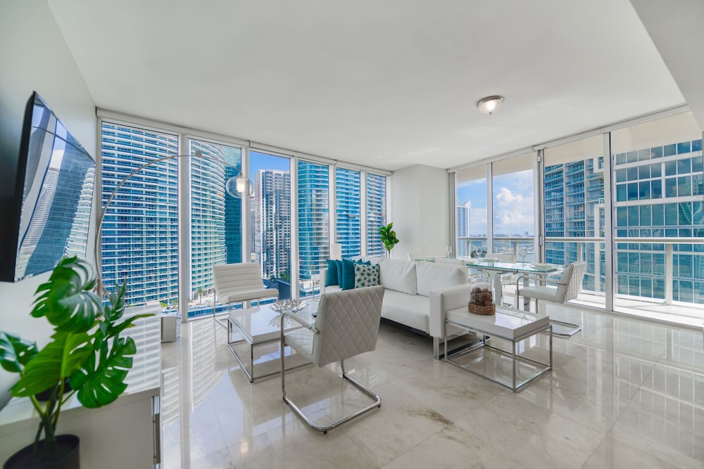 Luxury Apartment photo 1
