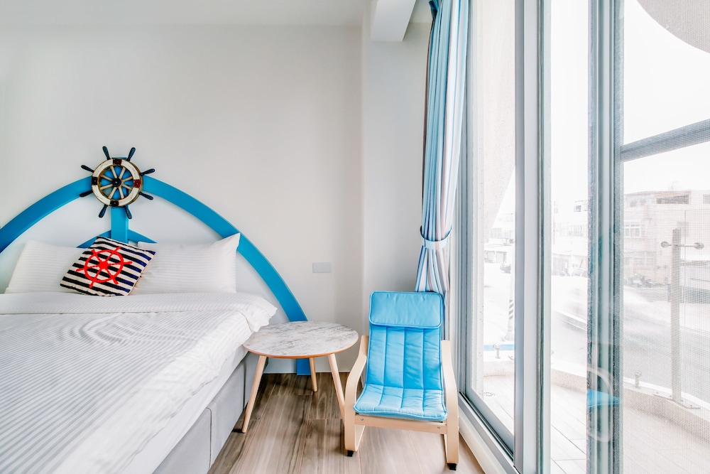 Romantic Triple Room, Balcony - Photo 1