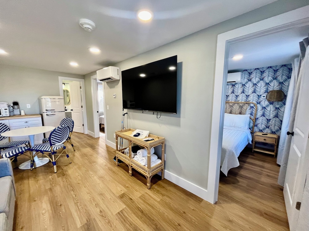 Family Suite, 2 Bedrooms, Non Smoking, Pets Allowed photo 1