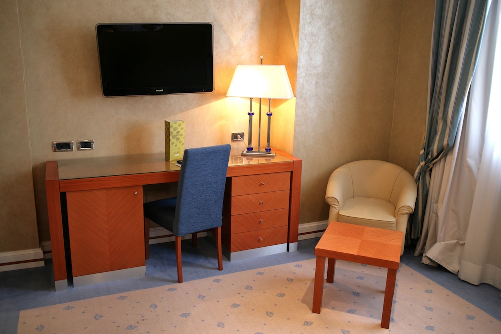 Superior Double Room - Photo 3