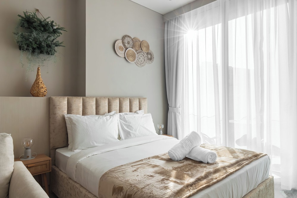 Exclusive Studio, 1 Queen Bed photo 2