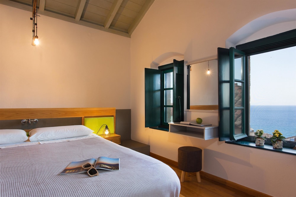Junior Suite, Sea View photo 3