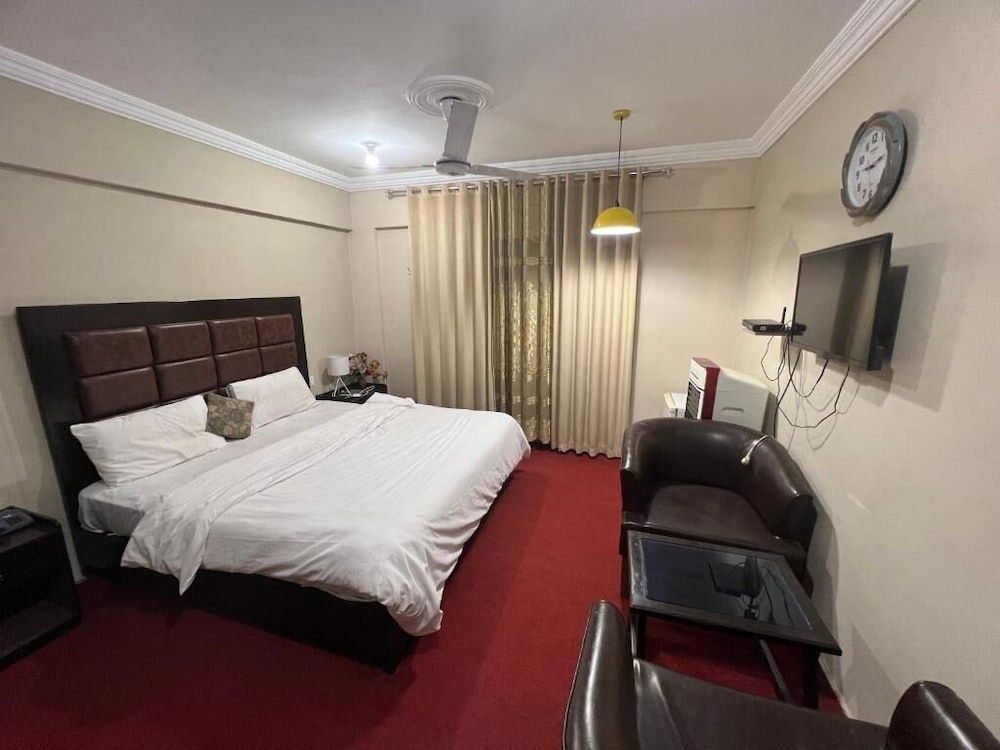 Family Suite photo 2
