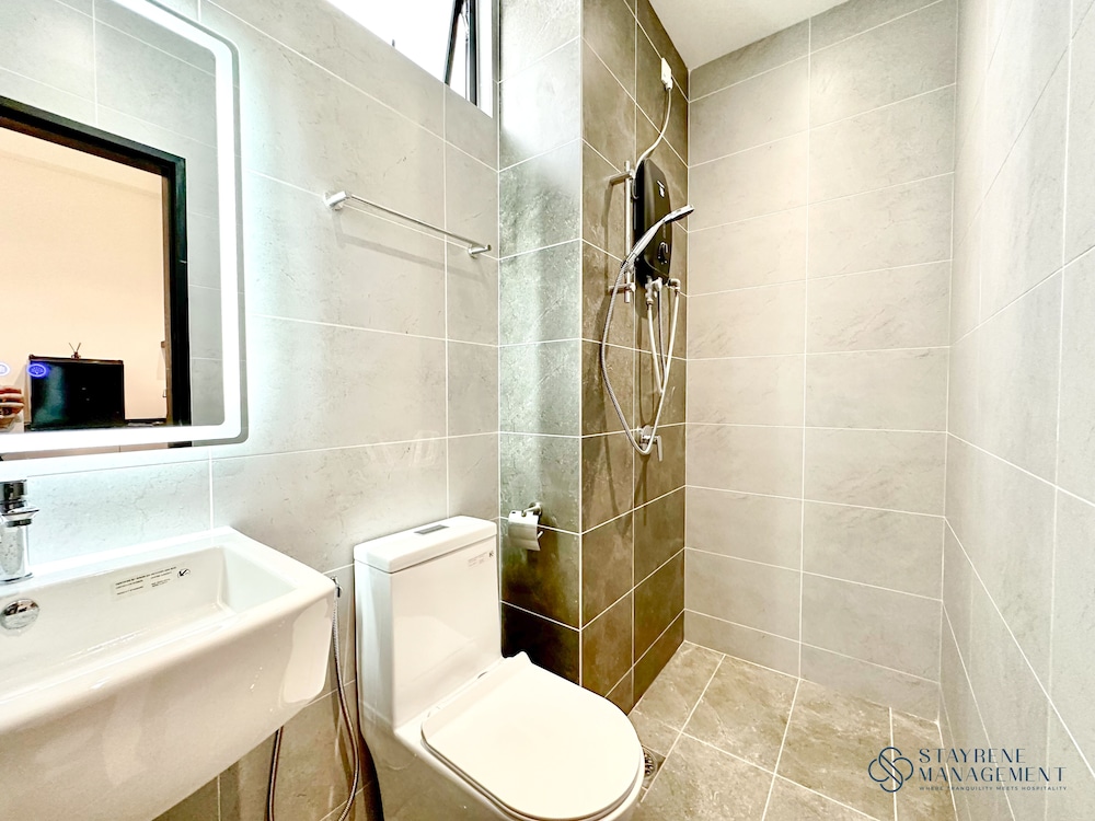 Comfort Apartment, 3 Bedrooms, Non Smoking