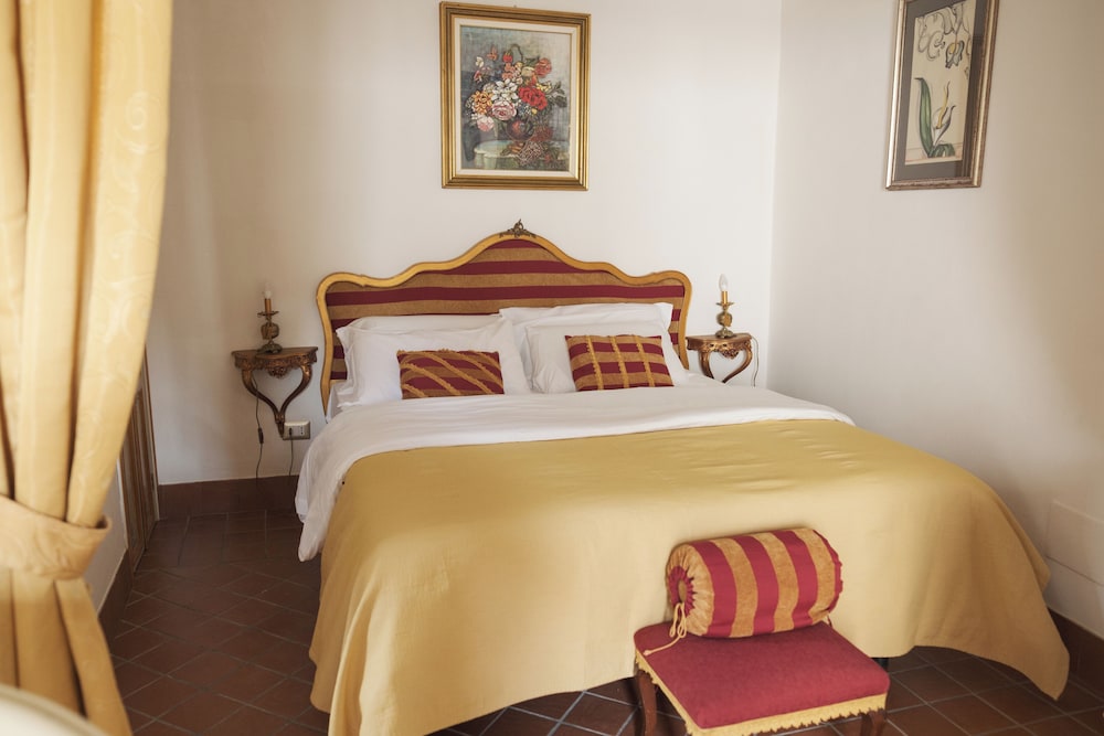 Deluxe Room, City View