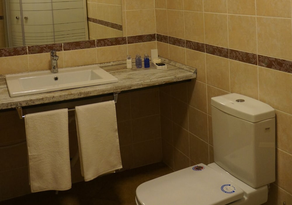 Comfort Double Or Twin Room photo 3