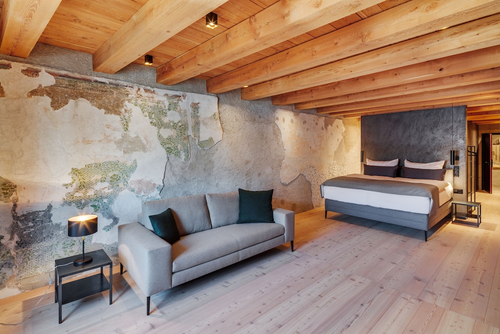 Romantic Double Room