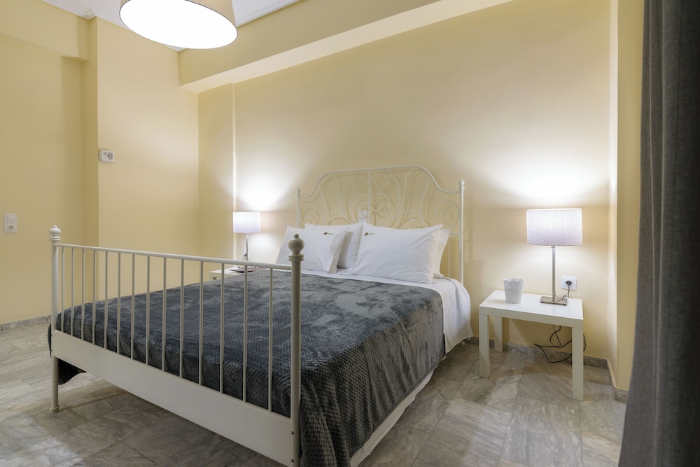 Basic Double Room