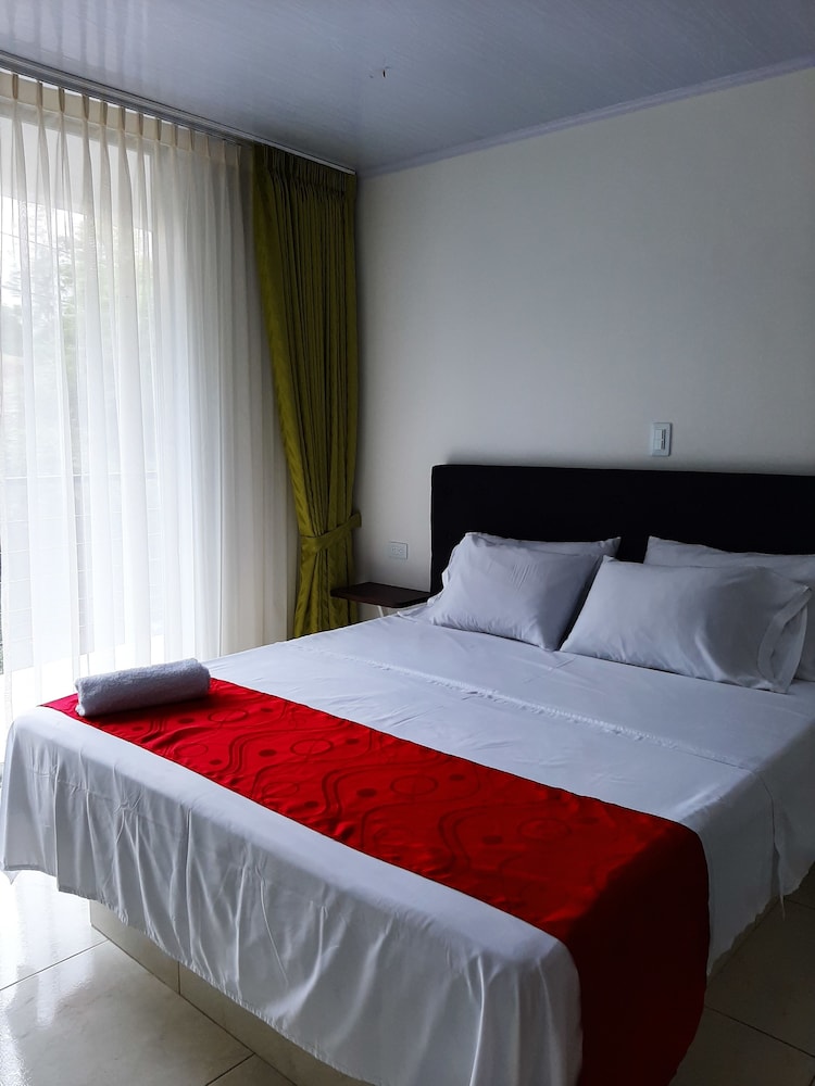 Comfort Double Room, 1 Queen Bed photo 2