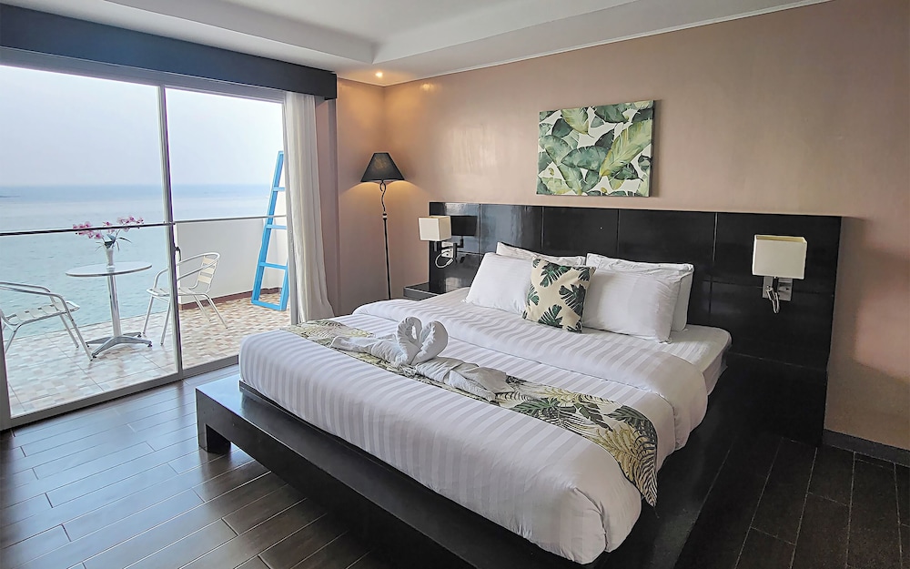 Exclusive Room - Photo 4