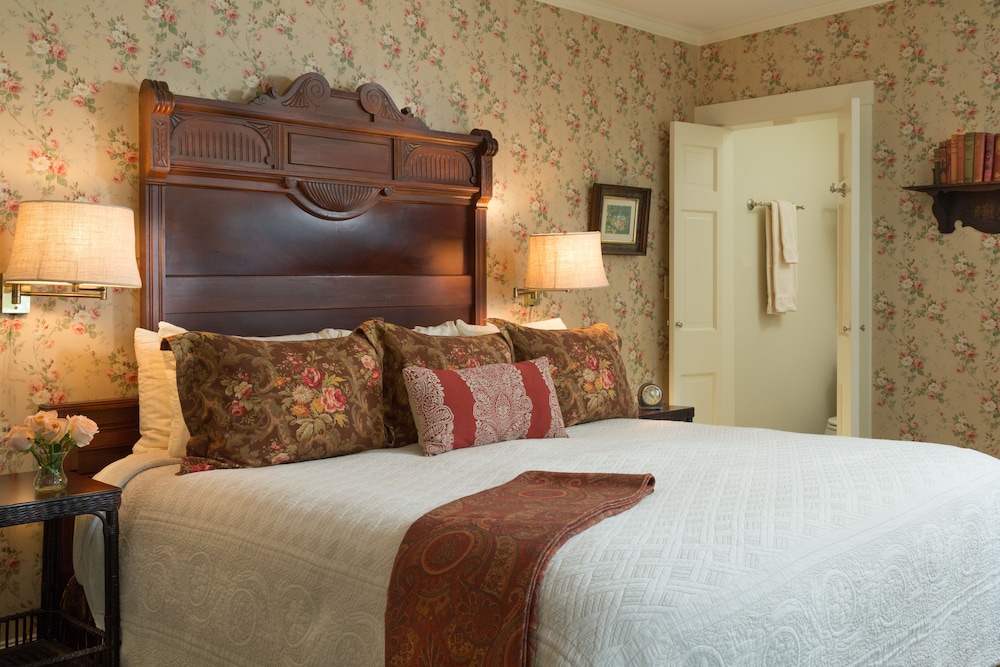 Comfort Double Room, 1 King Bed photo 3