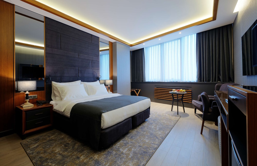 Standard Room, Non Smoking (Square View) - Photo 11