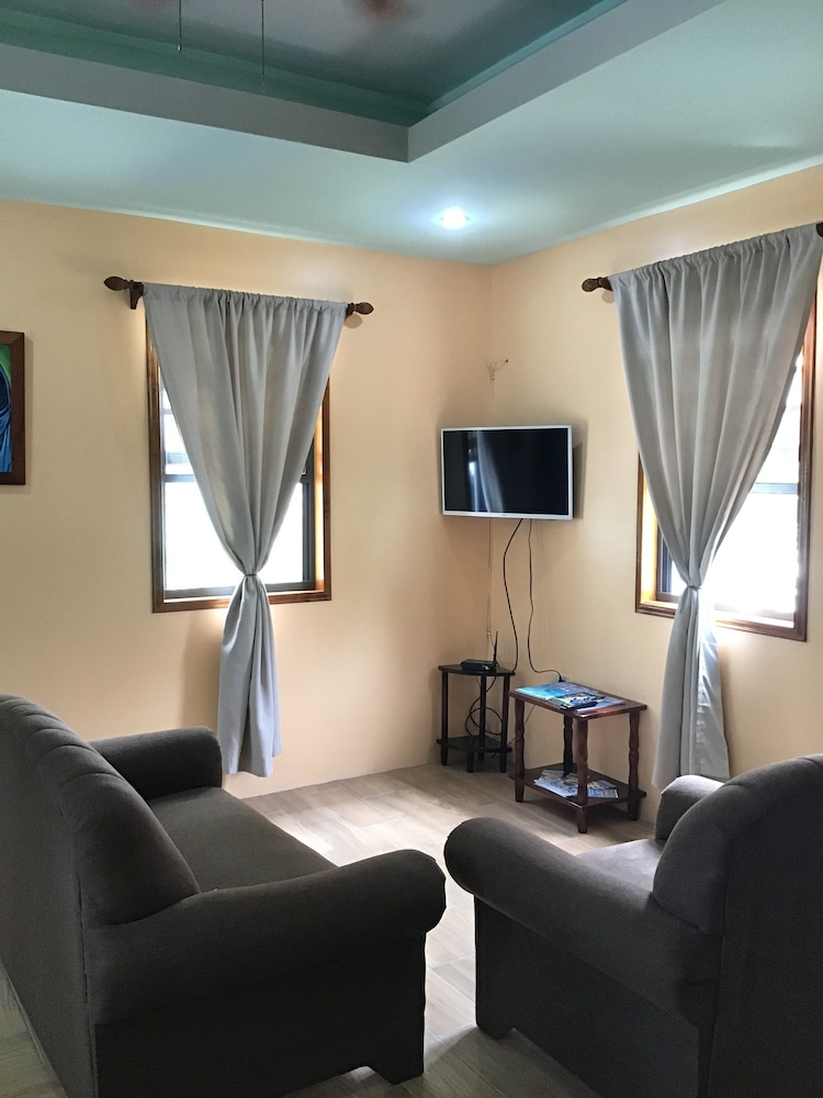 Exclusive Cabin, 1 Queen Bed, Ocean View, Oceanfront
