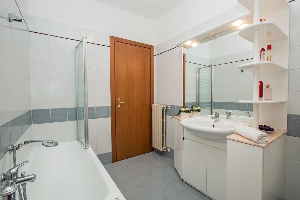 Apartment, Pool View photo 3
