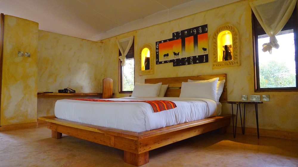 Junior Suite, 1 King Bed, River View, Overwater