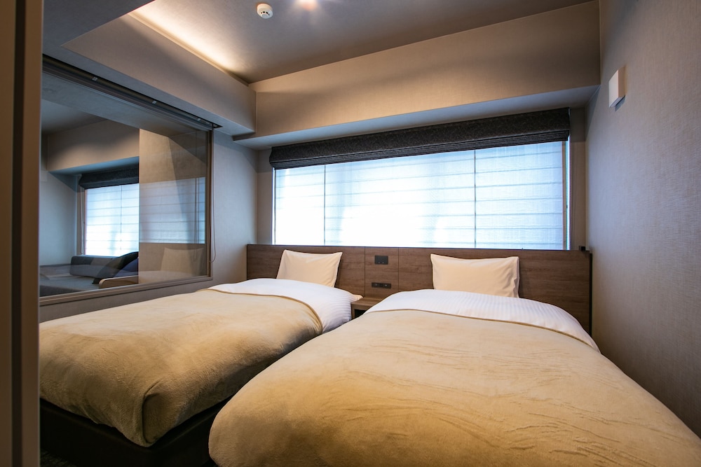 Deluxle Suite with 3beds, Non Smoking photo 2
