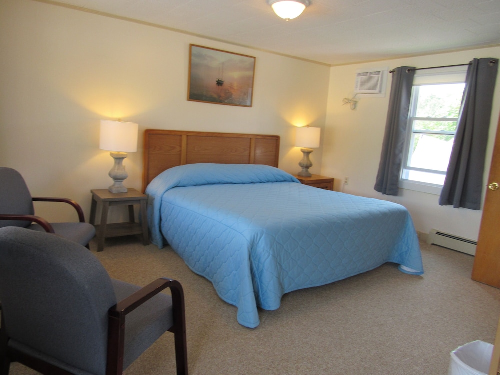 Standard Room, 1 King Bed photo 1