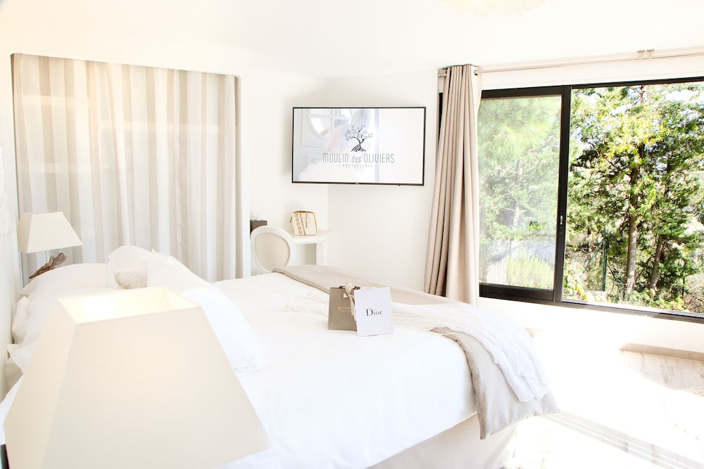 Room, Terrace (Jacuzzi) photo 2