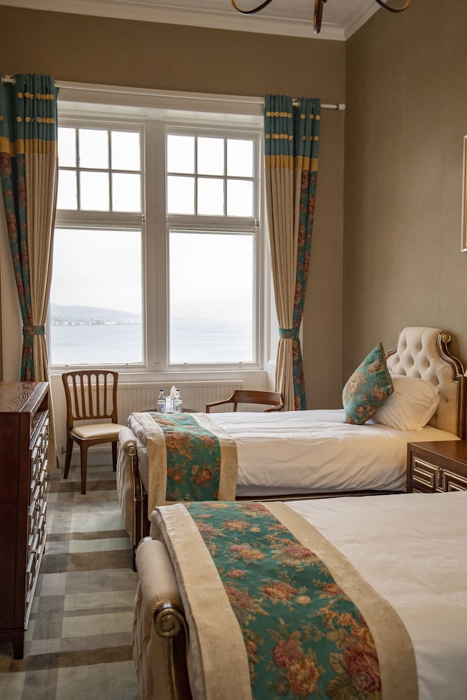 Superior Twin Room, Sea View photo 2