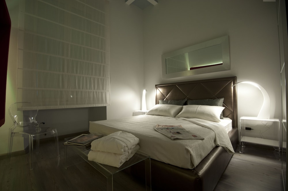 Basic Double Room photo 3