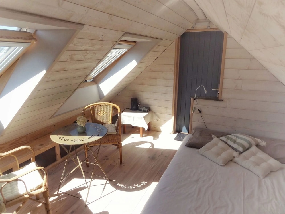 Standard Room, Garden View