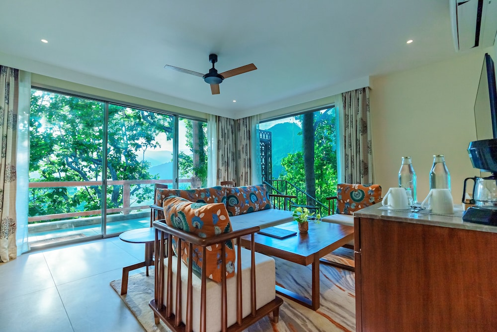 Grand Vileen Duplex with Kids Room - Photo 2