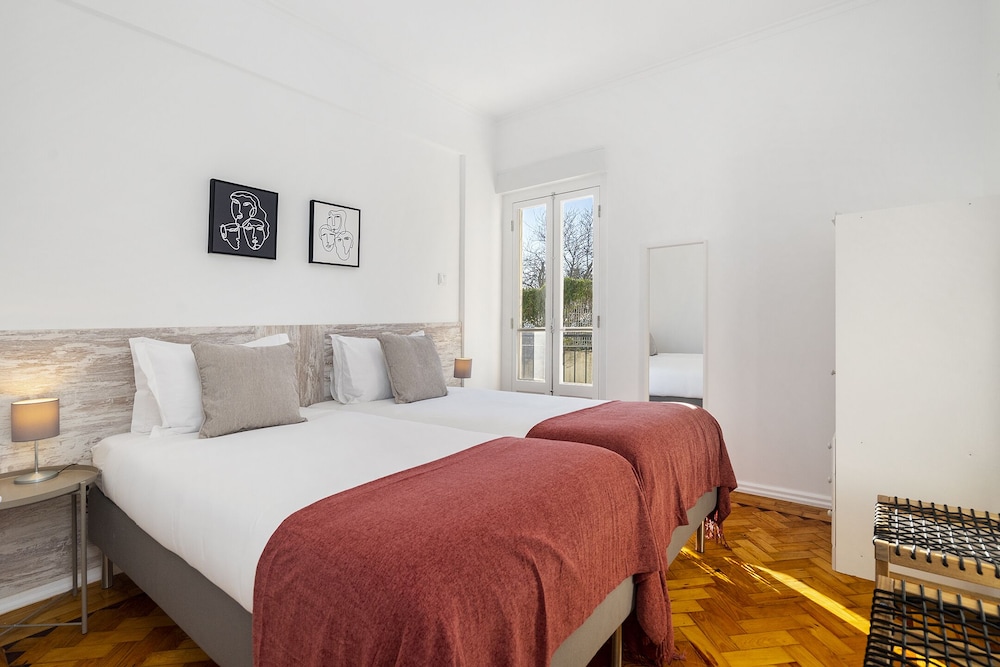 Duarte Almeida 0RCE photo 3