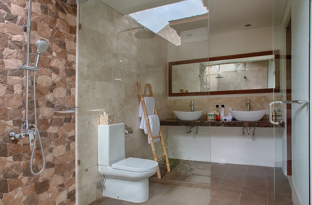 Deluxe Villa, Private Pool photo 2