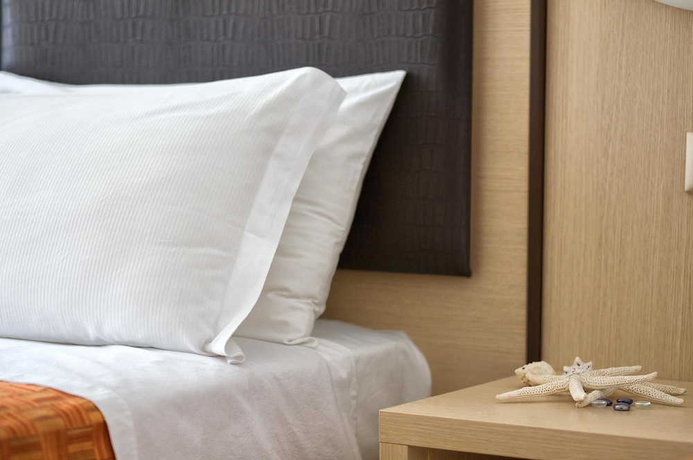 Classic Double or Twin Room - Photo 4