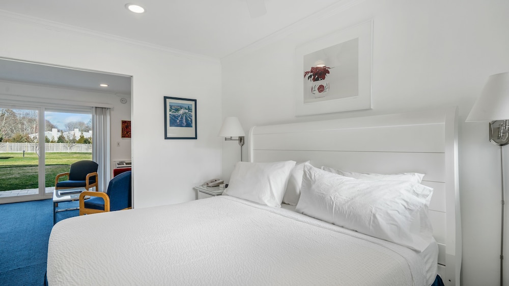 Suite, Kitchen