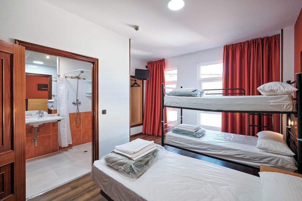 Habitación Triple Básica