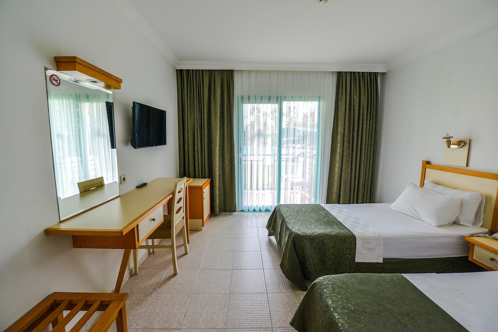 Standard Room, 1 Double or 2 Twin Beds, Non Smoking