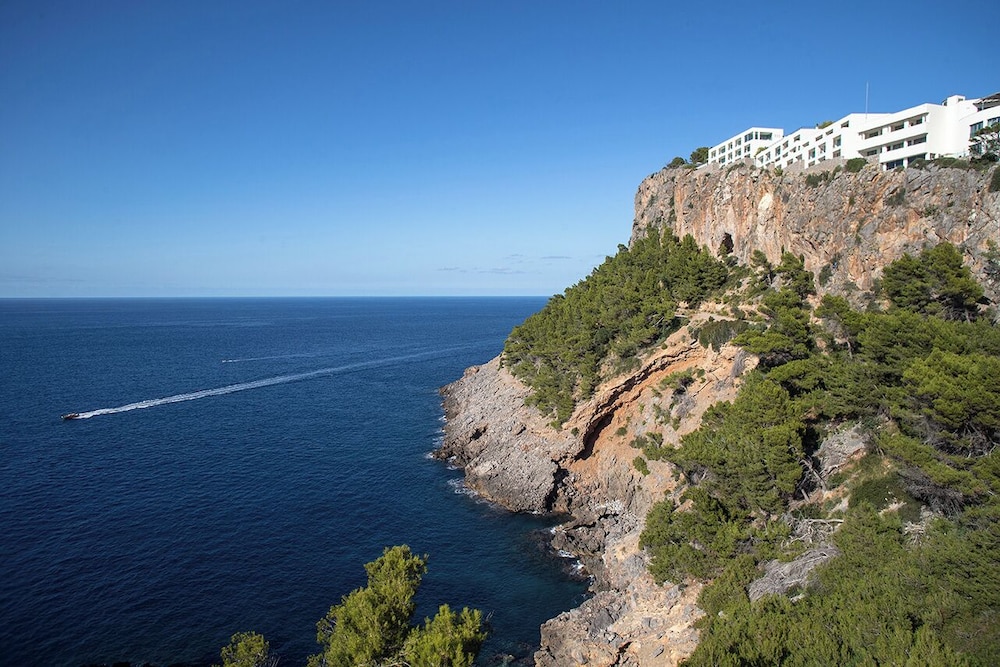 Deluxe Room, Sea View (Mediterranean) - Photo 8