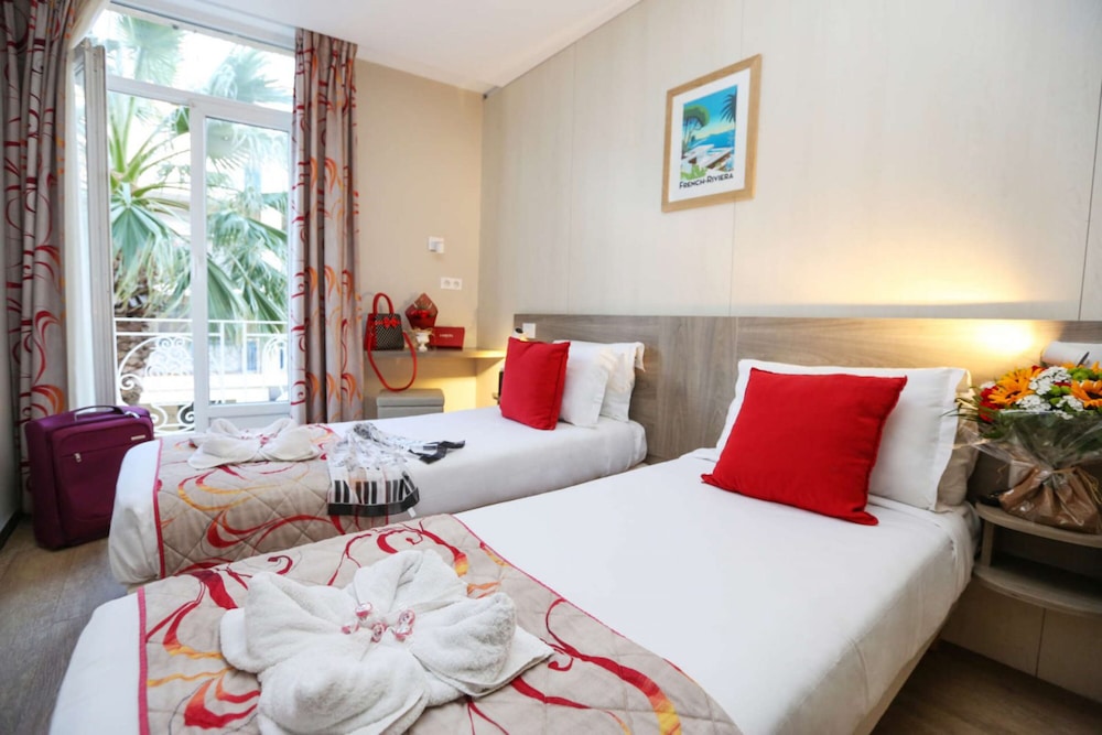 Comfort Twin Room photo 3