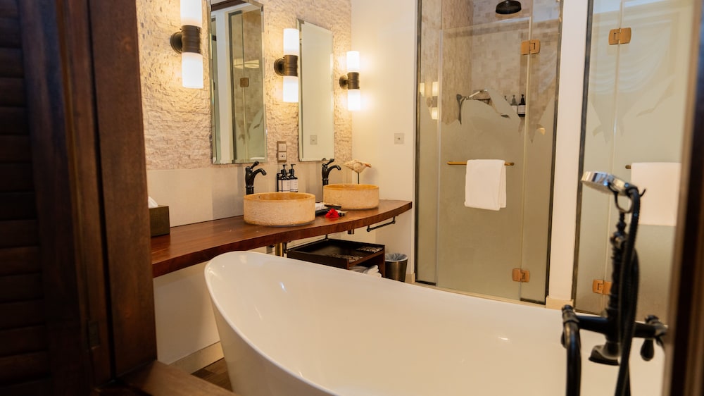 Junior Suite, 1 King Bed